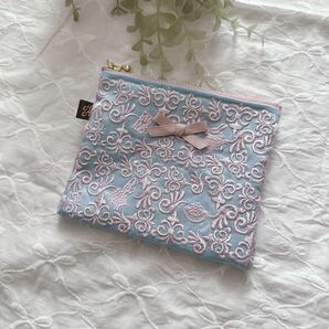 アリスの刺繍リボンのファスナーポーチ②