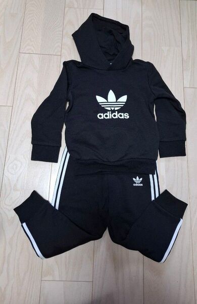 adidas アディダス セットアップ ジャージ パーカー スウェット キッズ