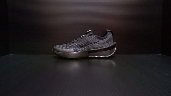 未使用品 W NIKE INTERACT RUN FD2292 005