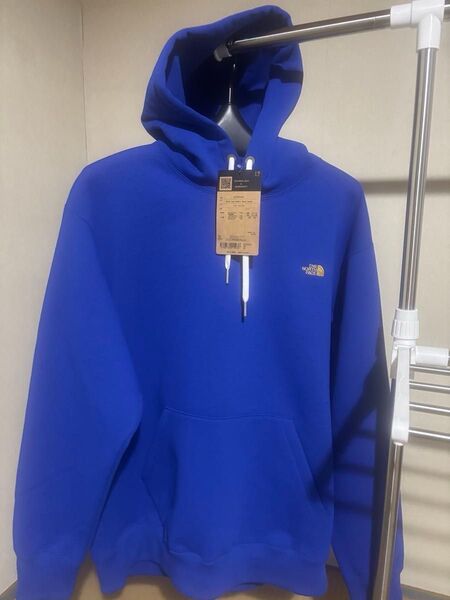 【タグ付き未使用品】THE NORTH FACE パーカー ブルー XLサイズ 裏起毛 NT62342 定価15950円