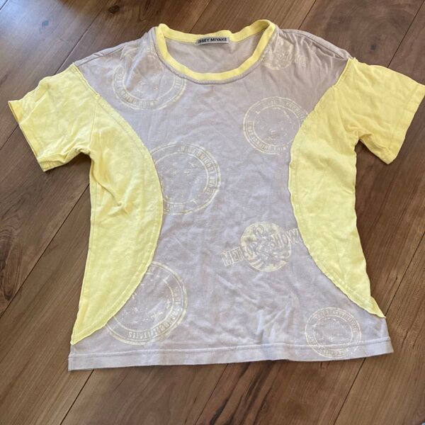 イッセイミヤケTシャツ