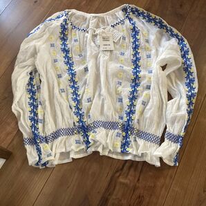 新品フリークスストア楊柳刺繍ブラウス