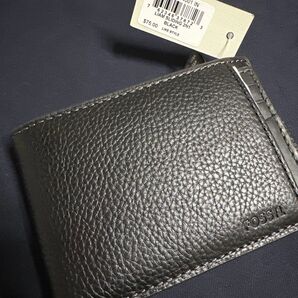 ★新品★ Fossil フォッシル 二つ折り財布 折りたたみ財布 ブランド財布 本革 トラベラー ブラック