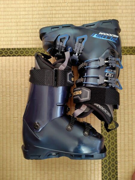 レグザム r-evo plus 90 23-23.5cm