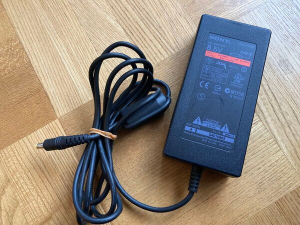 動作品 SONY 薄型PS2用 ACアダプター SCPH-70100