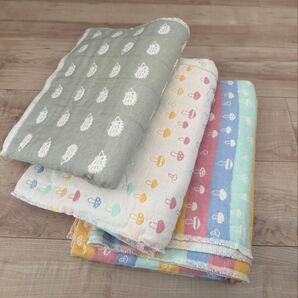 新品未使用 大量 ふんわり6重ガーゼ 生地 きのこ ハリネズミ fuwara