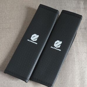 アルファード ALPHARD パンチングレザー風シートベルトカバー シートベルトパッド 未使用 2つ