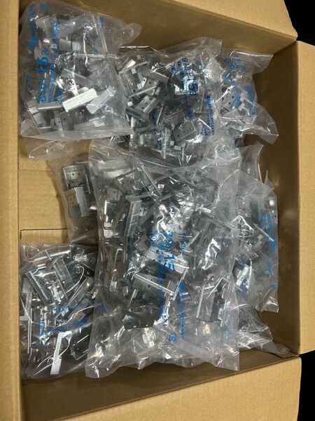 KMEW 通気15平板金具 出隅用金具 セット