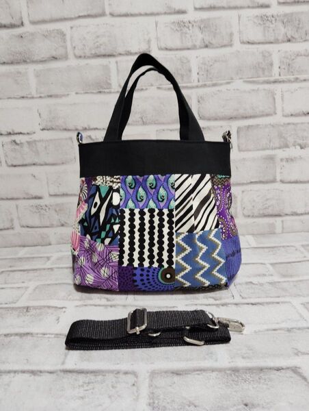 セール品 ハンドメイド タックバッグ 和柄&厚手黒地 ショルダー 一点限り