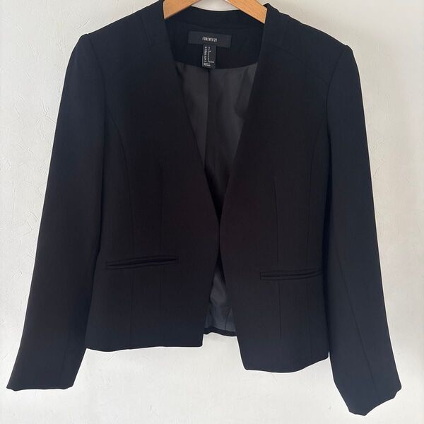 FOREVER21 ノーカラージャケット ブラック