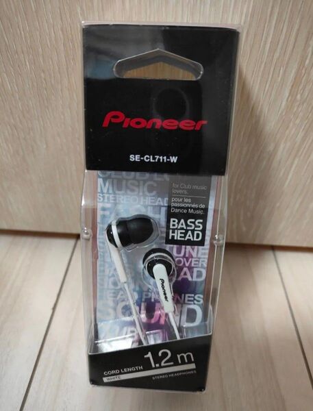 新品・未開封 Pioneer SE-CL711-W ホワイト 有線イヤホン