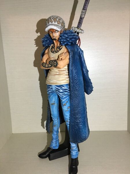 ワンピース ロー キングオブアーティスト フィギュア