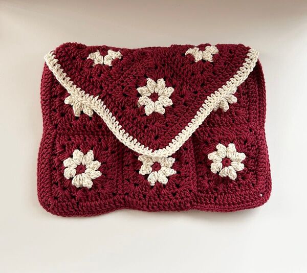 【ハンドメイド】お花モチーフポーチ かぎ針編み