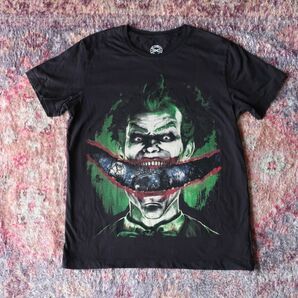 人気 DCコミック ジョーカー半袖Tシャツ 黒 L メンズ 古着