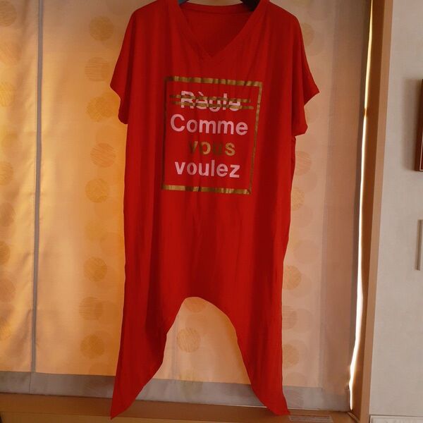 Private Beach トップス シャツ カットソー 赤 英字プリント Tシャツ 半袖Tシャツ ワンピース 半袖