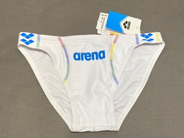 新品 arena 水着 白 30