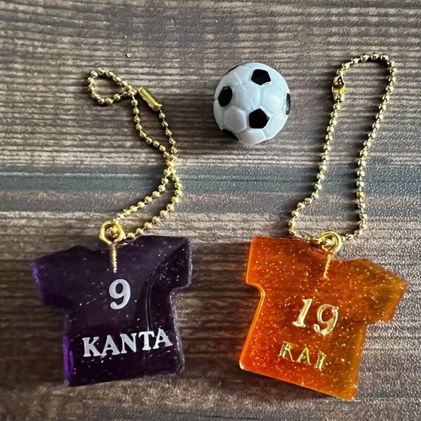 サッカーユニフォーム型キーホルダー レジン ハンドメイド