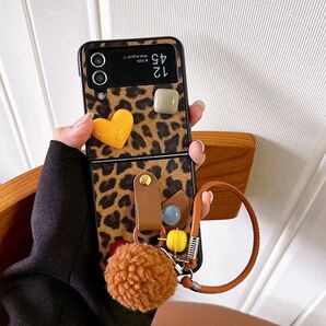 かわいい 豹柄 Galaxy Z Flip6ケース ストラップ 高級感 携帯カバー