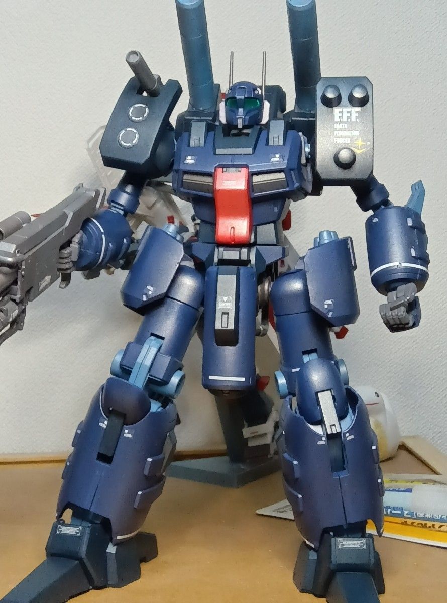 MG 1/100 ギラ・ドーガ レズン・シュナイダー専用機 塗装済完成 MG 1/100 ギラ・ドーガ レズン・シュナイダー専用機 塗装済完成