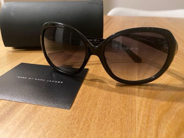 MARC BY MARC JACOBS マークバイマークジェイコブス MMJ 310/F/S エナメルディスクサングラス/ブラック