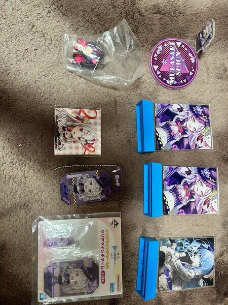 ホロライブ アクリルスタンド グッズ