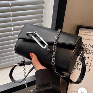 shein チェーン スクエアバッグ 新品、未使用 ショルダーバッグ ★最終値下げ★