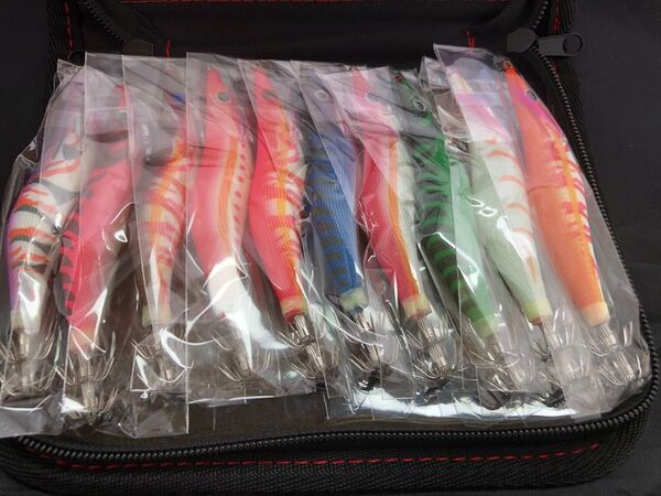 新品 エギセット 夜光 ケース付き10本セット3.5号 タコルアー