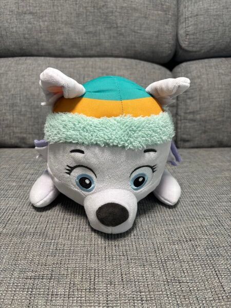 パウパトロール エベレスト ぬいぐるみ
