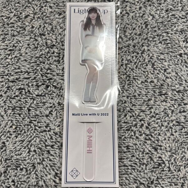 NiziU ミイヒ アクリルスタンドキーホルダー Light Up