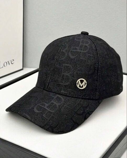 Mロゴ入りキャップ ベースボールキャップ レディース メンズ ブラック