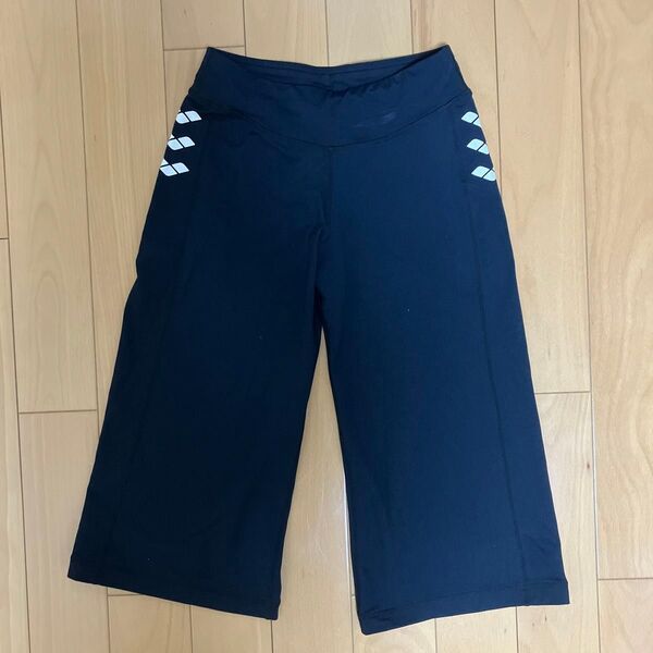 アリーナ DESCENTE デサント ハーフパンツ ブラック レディース M