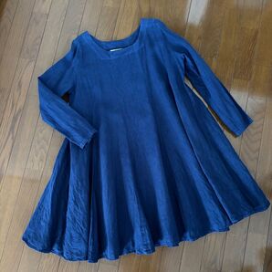 tumugu☆麻のボリュームフレア ワンピース ネイビー