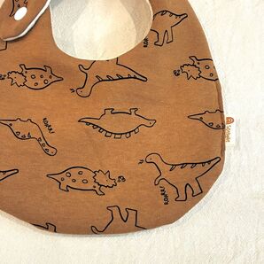 ゆる恐竜スタイ ブラウン ハンドメイド