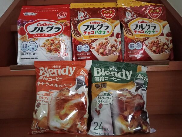 カルビー フルグラ チョコバナナ ビタミン 鉄分 コーヒー ブレンディ 濃縮 ポーション セット キャラメルオレ