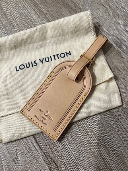 未使用 ★LOUIS VUITTON ルイヴィトン ネームタグ バッグチャーム☆ 保存袋付き