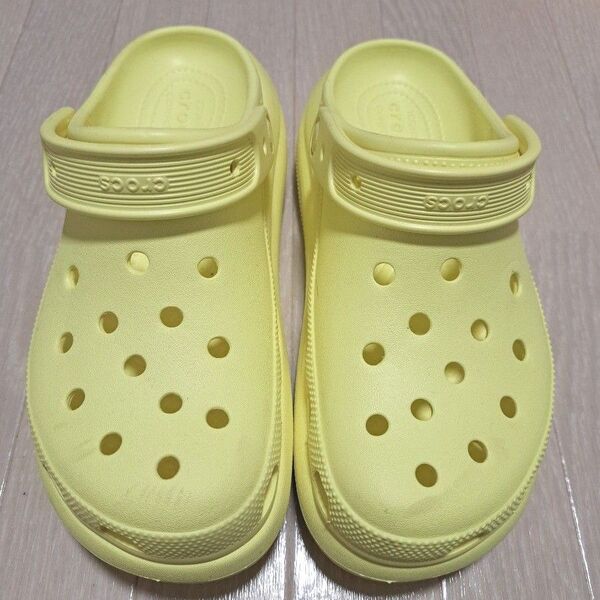 厚底クロックス crocs サンダル CROCS