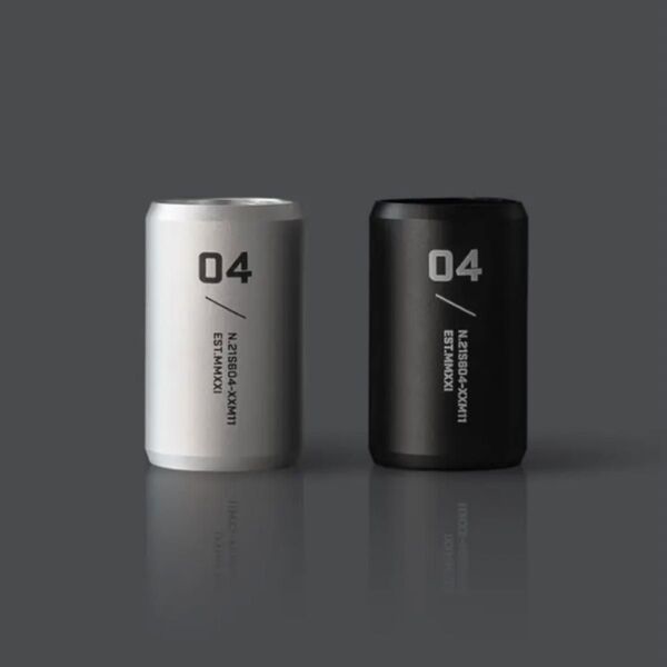 UNIT/04 BLACK