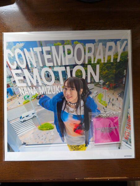 水樹奈々 Contemporary Emotion デカジャケ+アクリルキーホルダーセット