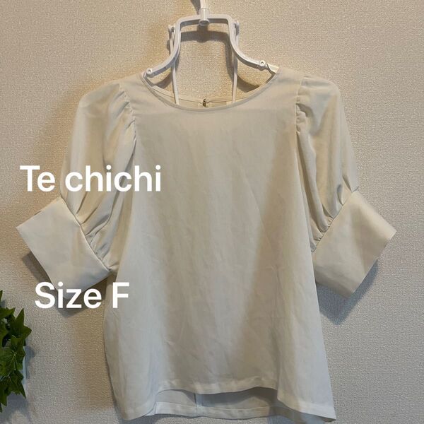 Te chichi ブラウス パフスリーブ 五分袖 ホワイト F