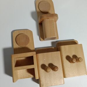 4点セット 木製 ドールハウス用家具パーツセット タンス