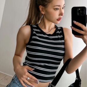 DAZY ストライプ クロップトップタンクトップ
