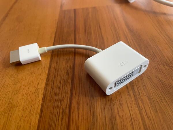 HDMI - DVI 変換アダプタ