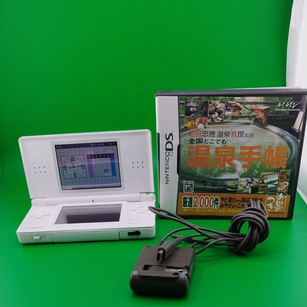 現状品 Nintendo DSlite本体+AC+ゲームソフト一枚(731)