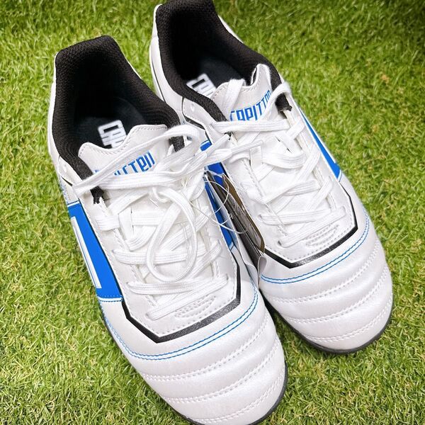 新品 capitten サッカーシューズ トレシュー