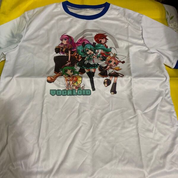 初音ミク VOCALOID Tシャツ Lサイズ