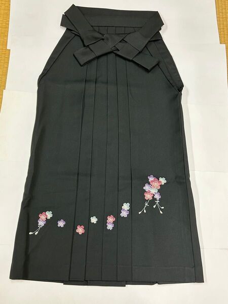 袴 卒業式 成人式 七五三 お宮参り 黒 ブラック 刺繍 桜 花柄 ⑩