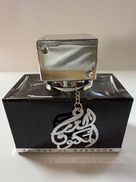 Lattafa AL DUR AL MAKNOON 香水