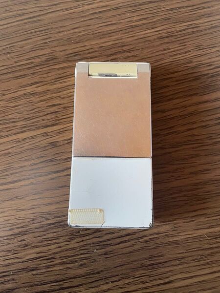 au W61SH WHITE ホワイト シャープ SHARP ガラケー