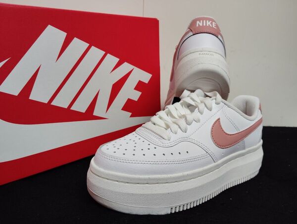 新品23.5cmナイキコートビジョンアルタホワイトピンクエアフォース1AF1好きに厚底スニーカーNIKEレディース