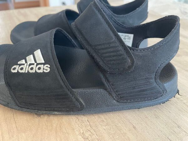 adidas アディダス キッズサンダル 18cm サンダル